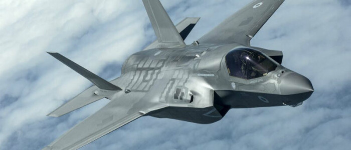 F35-LM-800x487